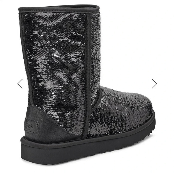 Ugg’s black sequined short cosmo boots Women’s size 6 Winter Bling - Picture 2 of 10